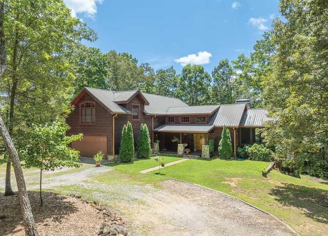 Property at 381 Ross Dr, Mineral Bluff, GA 30560, 4 beds, 3.5 baths