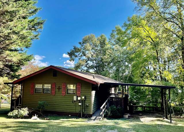Property at 1304 Chatuge Village Cir, Hayesville, NC 28904, 2 beds, 2 baths