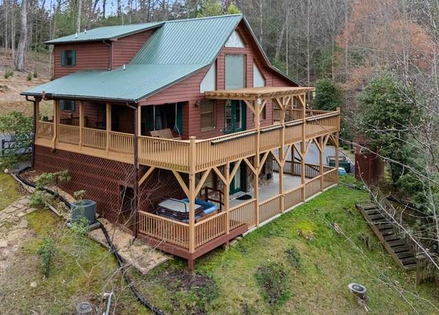 Property at 9 Birds View Ln, Murphy, NC 28906, 3 beds, 3 baths