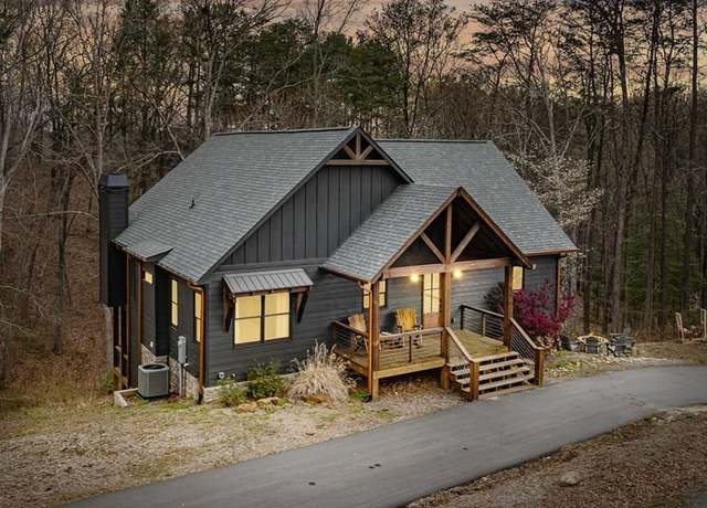 Property at 140 Arbor Way, Blue Ridge, GA 30513, 5 beds, 3 baths