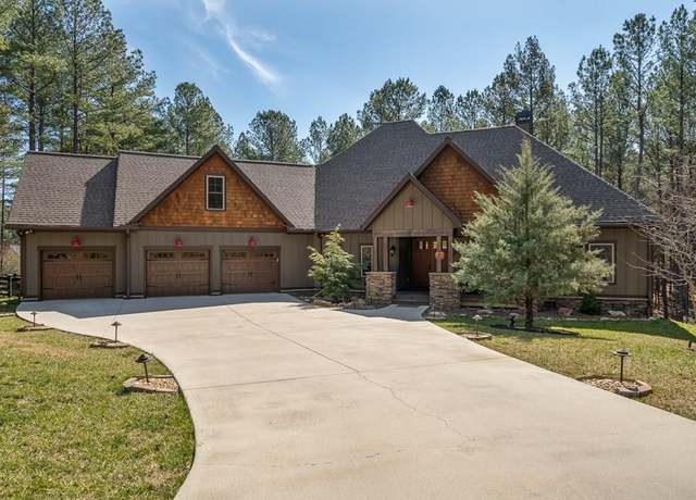 Property at 735 Deyton Dr, Blairsville, GA 30512, 3 beds, 3 baths