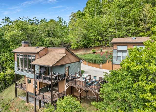 Property at 210 Highland Trce, Hayesville, NC 28904, 2 beds, 4 baths