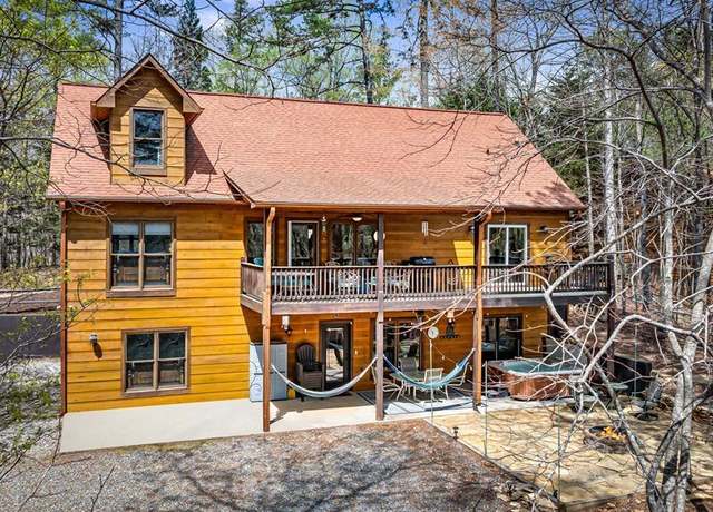 Property at 2487 Newport Dr, Ellijay, GA 30540, 4 beds, 3 baths