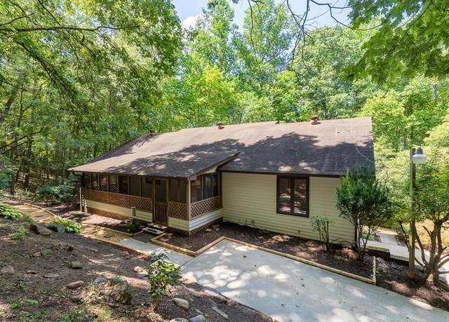 Property at 118 Double Oaks Pass, Murphy, NC 28906, 3 beds, 3 baths