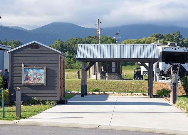 Property at 477 Mountain Creek Rd, Blairsville, GA 30512