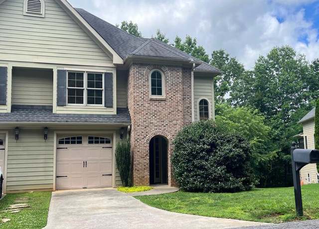 Property at 366 Licklog Rdg, Hayesville, NC 28904, 3 beds, 2.5 baths