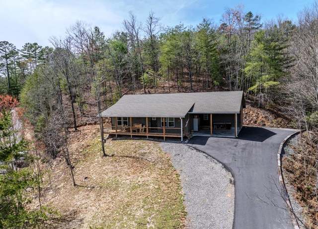 Property at 1138 Wildcat Dr, Murphy, NC 28906, 2 beds, 2 baths