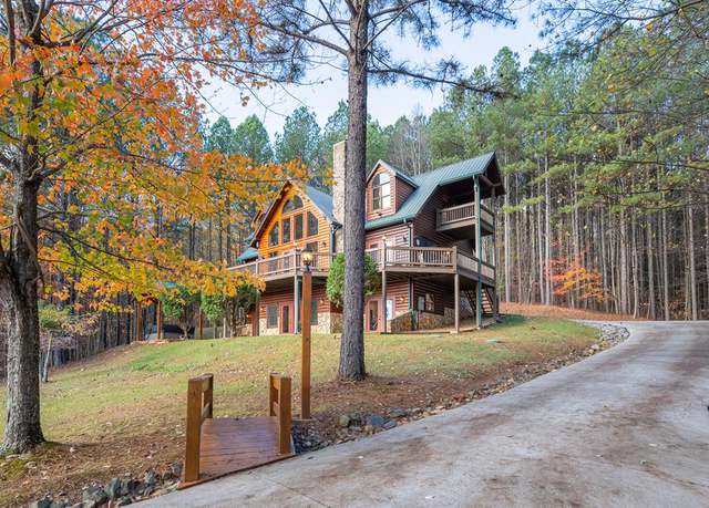 Property at 270 Black Bear Ridge Rd, Ellijay, GA 30536, 4 beds, 3.5 baths
