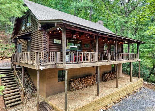 Property at 100 Reddick Dr, Blairsville, GA 30512, 3 beds, 2 baths