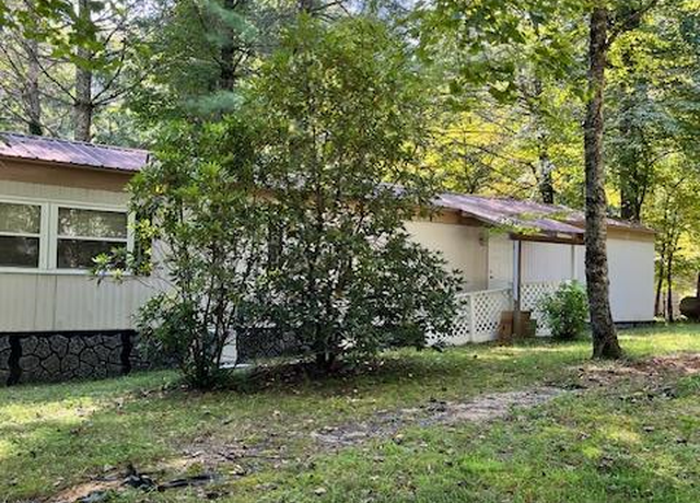 Property at 22 Leisure Woods, Hiawassee, GA 30546, 2 beds, 1 bath