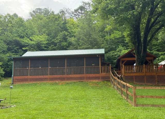 Property at 100 Bryant Farm Rd, Murphy, NC 28906, 2 beds, 2 baths