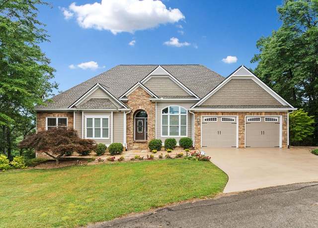 Property at 887 Oceola Dr, Ellijay, GA 30540, 4 beds, 3 baths