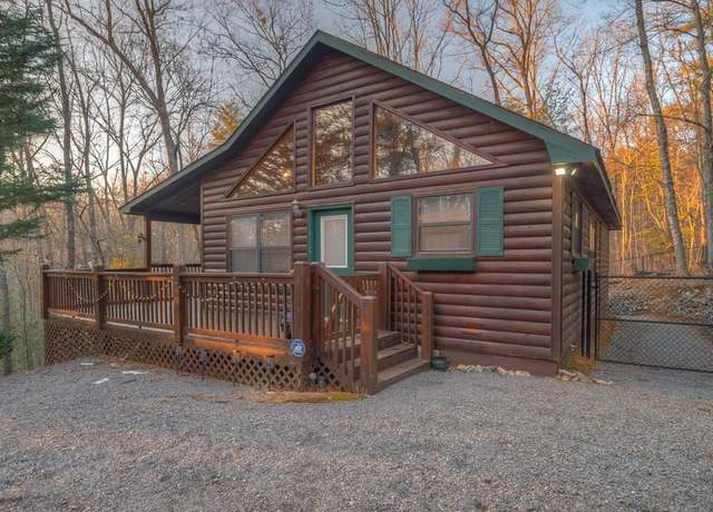 Property at 664 Hawthorne Ln, Murphy, NC 28906, 2 beds, 2 baths