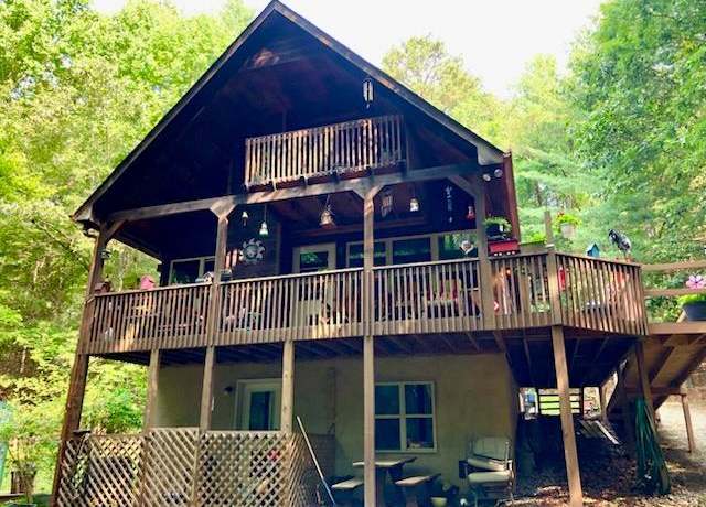 Property at 147 Blair Oaks Dr, Blairsville, GA 30512, 3 beds, 3.5 baths