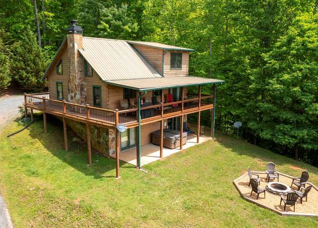 Property at 317 Arrowhead Dr, Blue Ridge, GA 30513, 3 beds, 3 baths