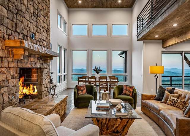 Property at 60 Jackie's Blf, Mineral Bluff, GA 30559, 5 beds, 5 baths