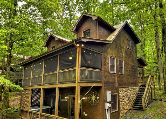 Property at 850 Mountain Lake Cir, Blue Ridge, GA 30513, 3 beds, 3 baths