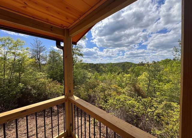 Property at 52 Crimson Oak Rdg, Murphy, NC 28906, 2 beds, 2 baths