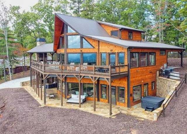 Property at 506 Tower Rd, Mineral Bluff, GA 30559, 4 beds, 4.5 baths