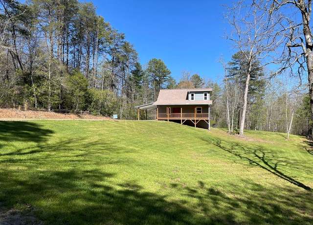 Property at 102 Train Tracks Trl, Murphy, NC 28906, 2 beds, 2.5 baths