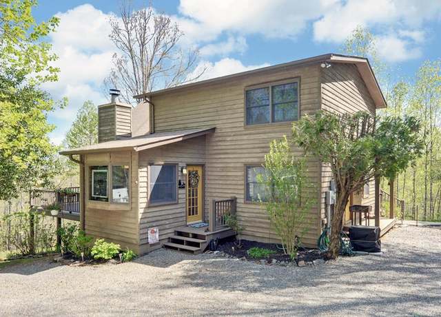 Property at 82 Magnolia Ln, Murphy, NC 28906, 2 beds, 2 baths