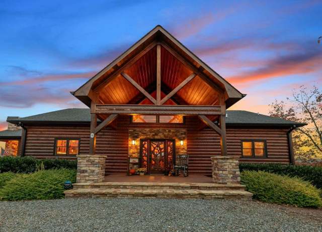 Property at 9 Kensington Dr, Mineral Bluff, GA 30559, 3 beds, 2.5 baths