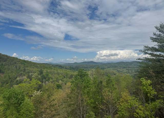 Property at 7 Salt Lick Ln, Brasstown, NC 28902, 2 beds, 2 baths