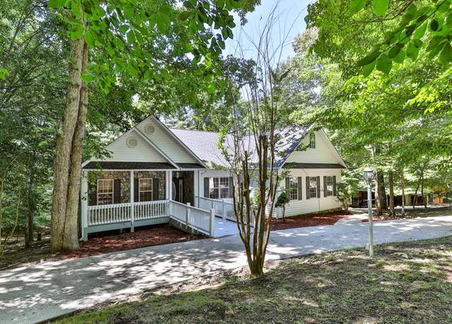 Property at 1012 Villa Dr, Ellijay, GA 30540, 3 beds, 2 baths