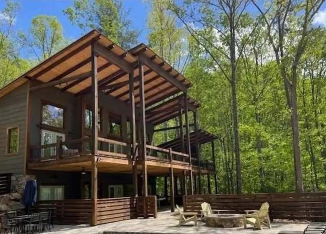 Property at 356 Mountain Rdg, Blue Ridge, GA 30513, 5 beds, 5 baths