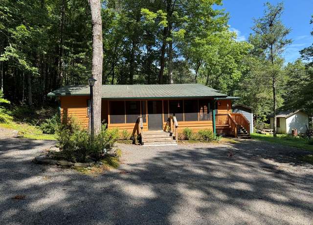 Property at 4531 Saw Briar Cir, Hiawassee, GA 30546, 2 beds, 1.5 baths
