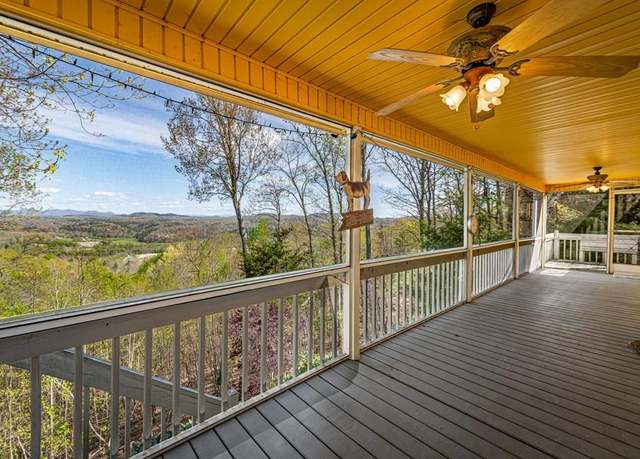 Property at 65 Oak Ridge Way, Morganton, GA 30560, 3 beds, 3.5 baths
