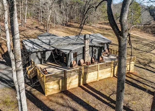 Property at 198 Pine Knot Ln, Mineral Bluff, GA 30559, 3 beds, 2 baths