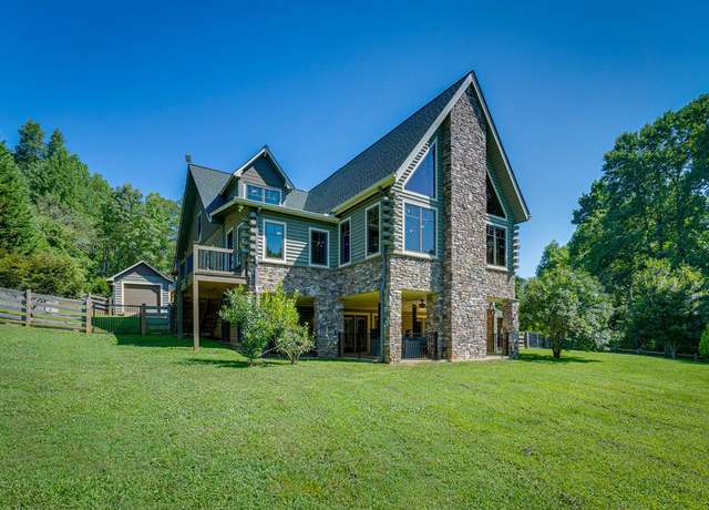 Property at 49 Wildwood Dr, Hayesville, NC 28904, 5 beds, 5 baths