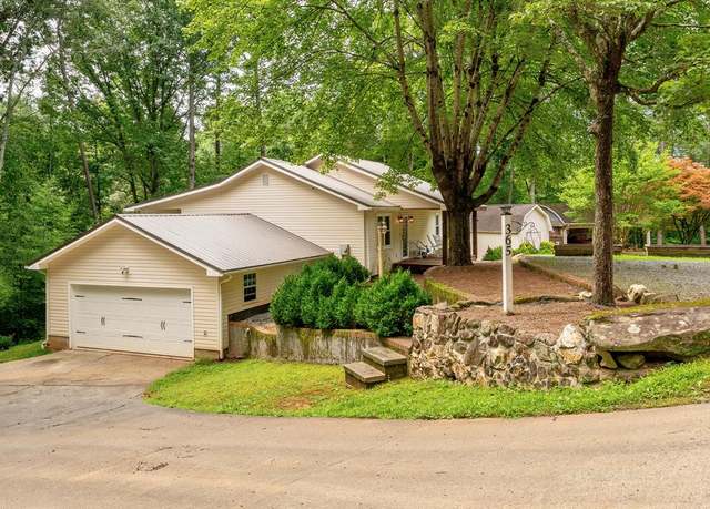 Property at 365 Quarles Ln, Ellijay, GA 30540, 3 beds, 2 baths