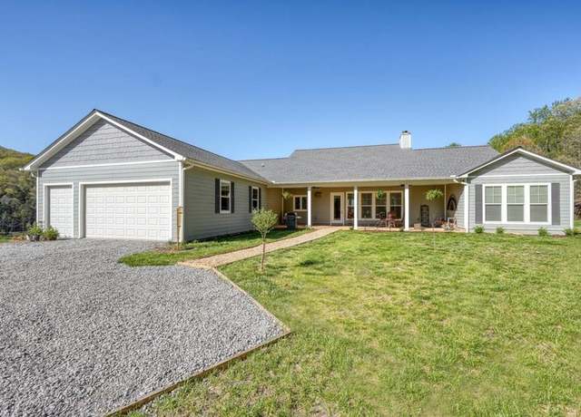 Property at 1735 Downings Creek Rd, Hayesville, SC 29804, 3 beds, 2.5 baths