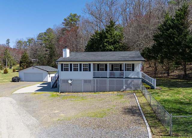 Property at 25 Winchester Woods Dr, Murphy, NC 28906, 2 beds, 2 baths