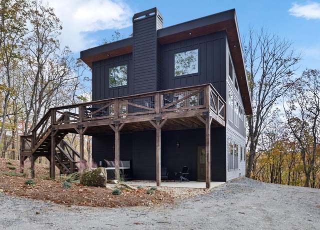 Property at 1250 Lost Forest Rd, Ellijay, GA 30536, 3 beds, 3 baths