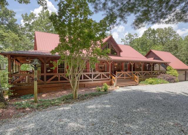Property at 885 Tomahawk Trl, Blairsville, GA 30512, 3 beds, 3.5 baths