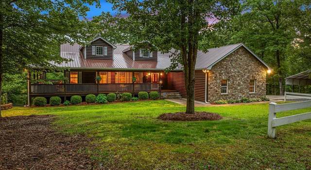 Photo of 608 Pine Pass Cir, Mineral Bluff, GA 30559