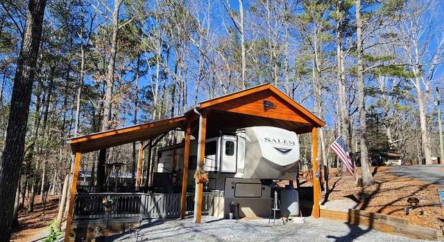 Photo of 352 10th St, Ellijay, GA 30540