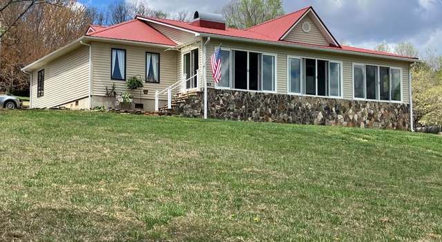 Photo of 1613 Cedar Cliff Rd, Hiawassee, GA 30546