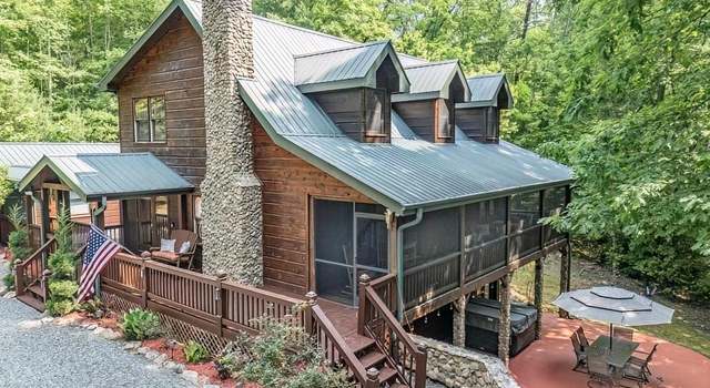 Photo of 781 Mangums Trl, Blue Ridge, GA 30513