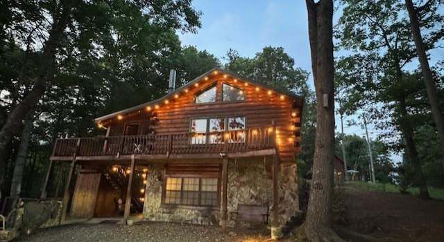 Photo of 566 Mountain View Cir, Blue Ridge, GA 30513
