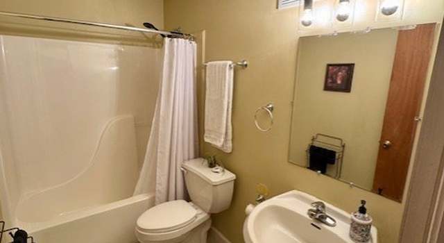 Photo of 566 Mountain View Cir, Blue Ridge, GA 30513