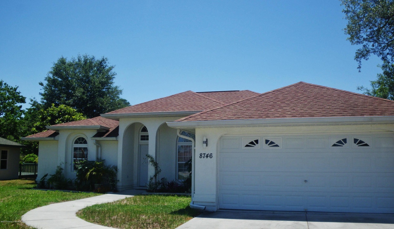 8746 Heather, Weeki Wachee, FL 34613 MLS 2182553 Redfin