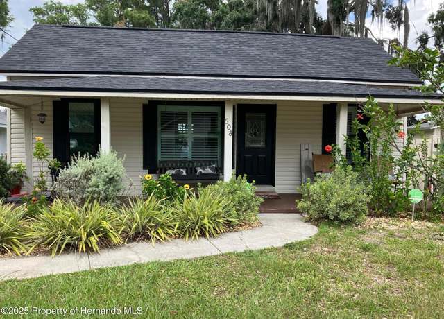 Property at 508 Lake St, Inverness, FL 34450, 3 beds, 1 bath