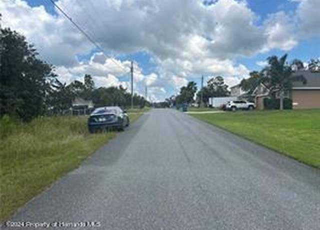 Property at 13035 House Finch Rd, Brooksville, FL 34614