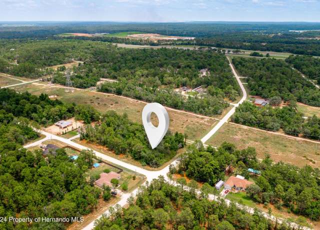 Property at 13500 Downy Woodpecker Rd, Weeki Wachee, FL 34614