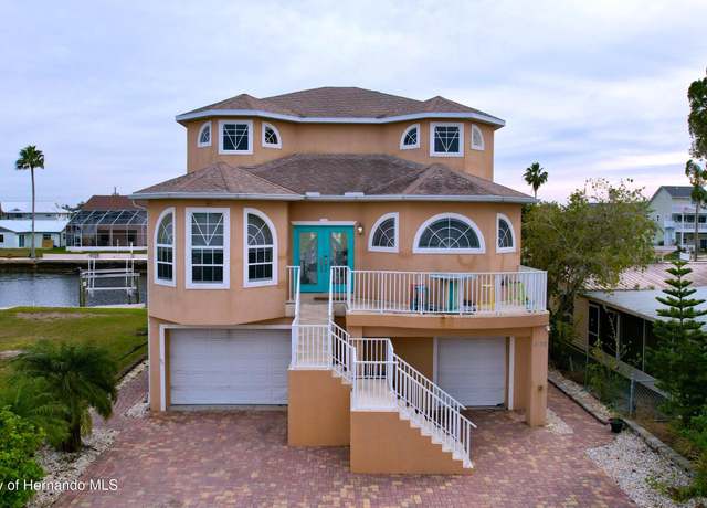 Property at 4178 Des Prez Ct, Hernando Beach, FL 34607, 4 beds, 2 baths