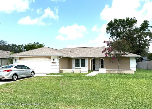 Property at 2425 Waterfall Dr, Spring Hill, FL 34608, 3 beds, 2 baths